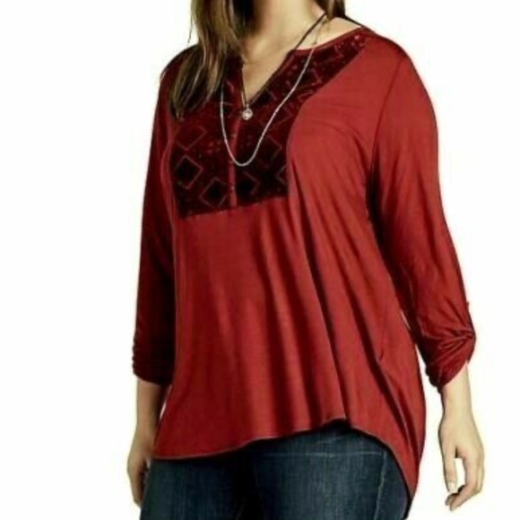 (NWT) Lucky Brand Women's Merlot Burnout Velvet Bib Henley Top Plus Size 1X - Picture 3 of 12